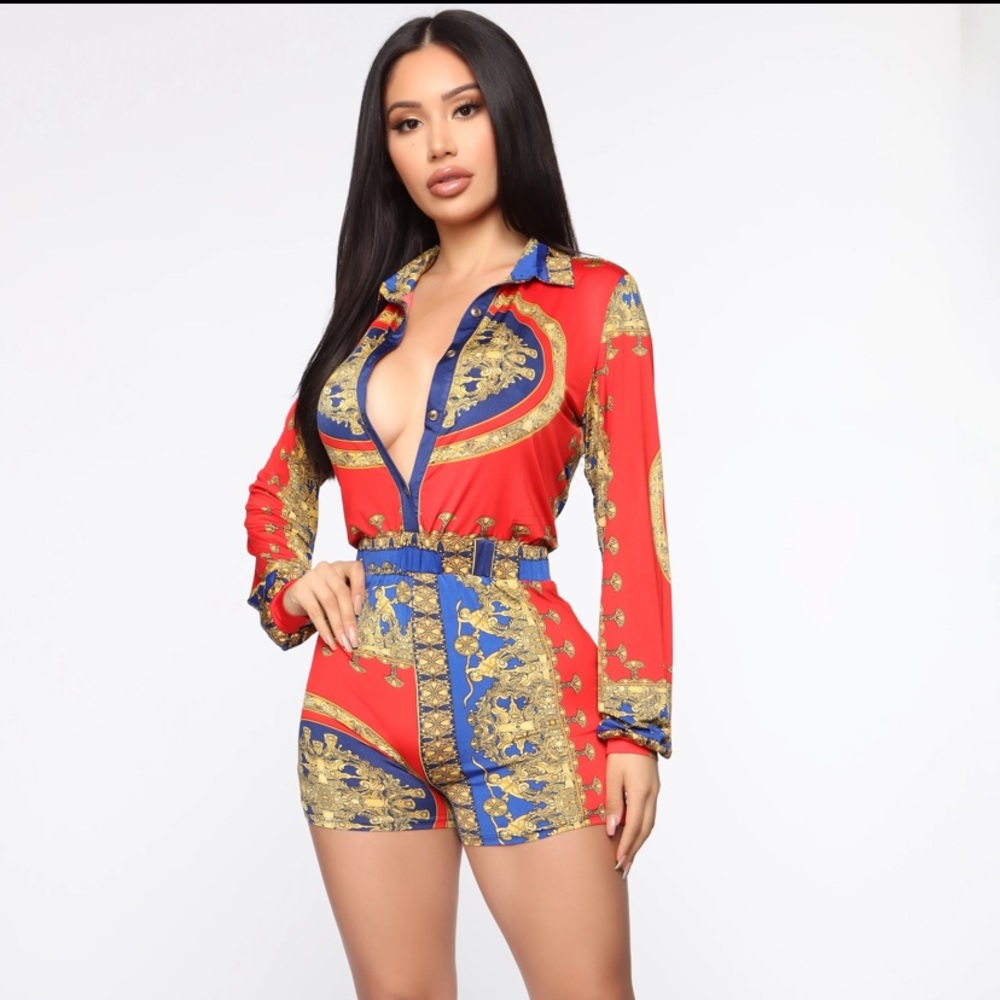 FashionNova Versace-Like Printed Jumpsuit - Picture 3 of 3